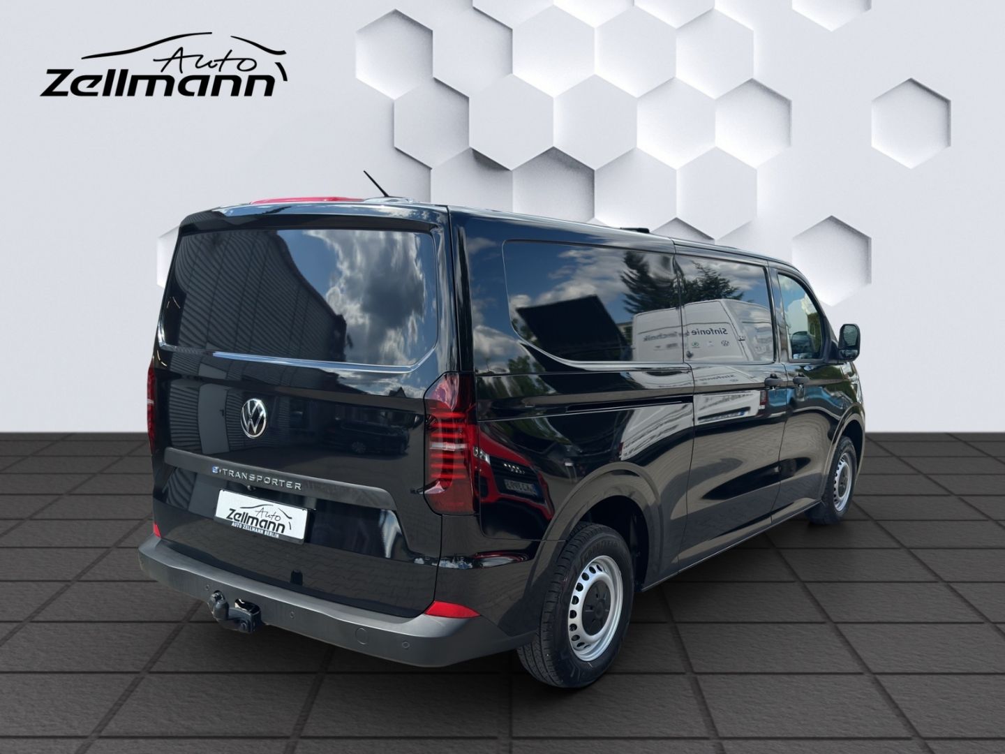 Transporter Kasten BEV 100 kW 64 kWh Automatik K