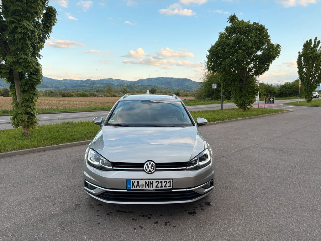 Image of Volkswagen Golf