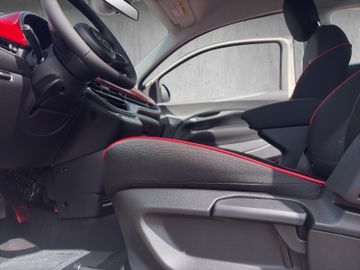 Fiat 500e MY25 RED 42 kWh *TEMPOMAT*APPLE-CAR*KAMERA*