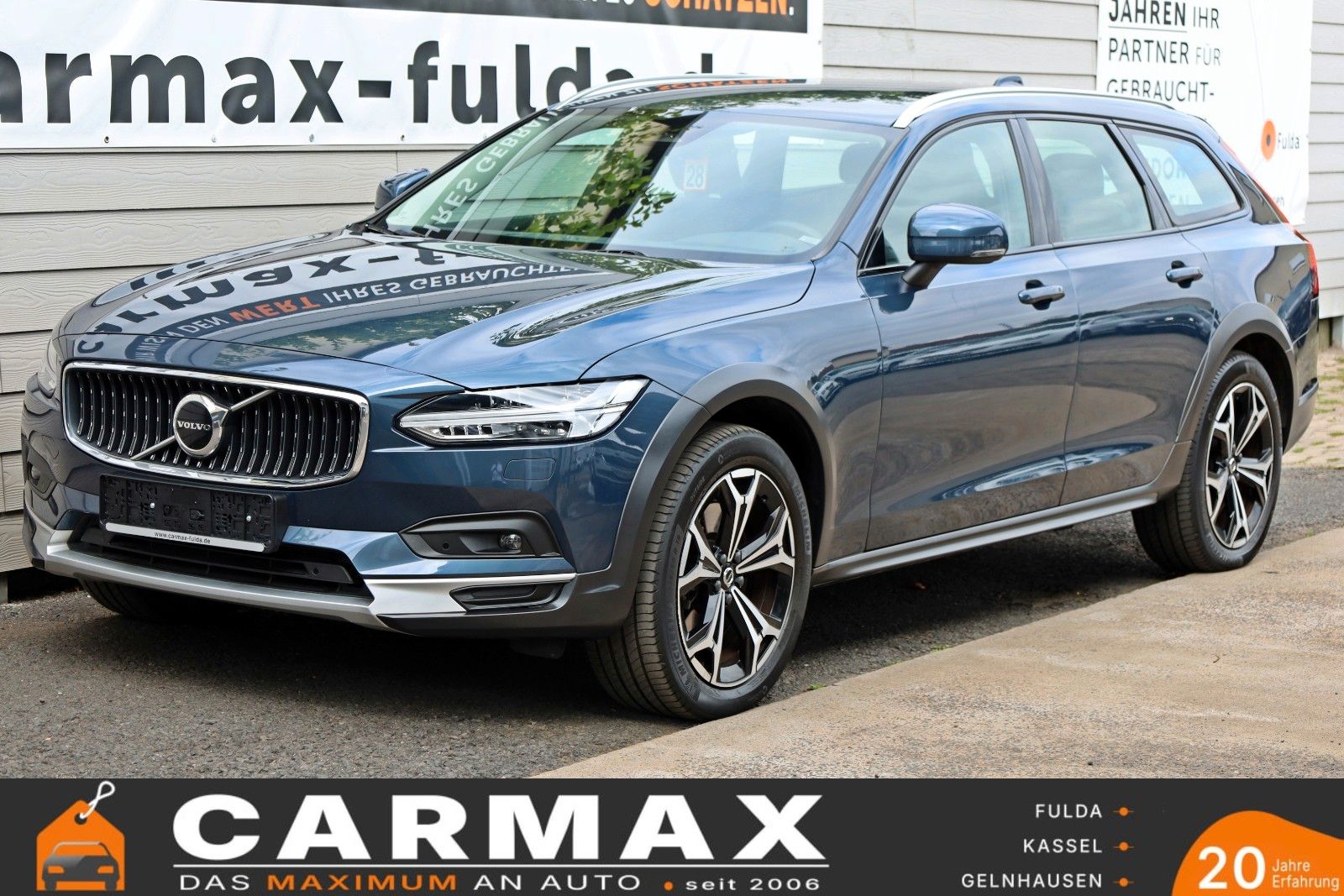 Fahrzeugabbildung Volvo V90 CC Pro AWD Leder,Navi,LED,SH,Kamera,ACC