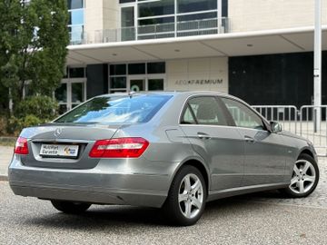 Mercedes E 250 - 6