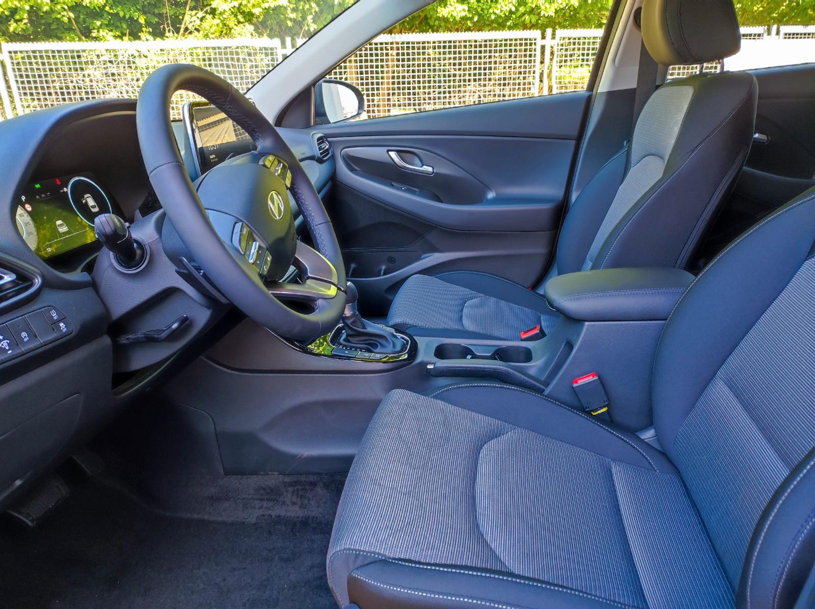 Hyundai i30 cw TrendLED.Navi.Kamera.PDC.SHZ.Lenkradh.