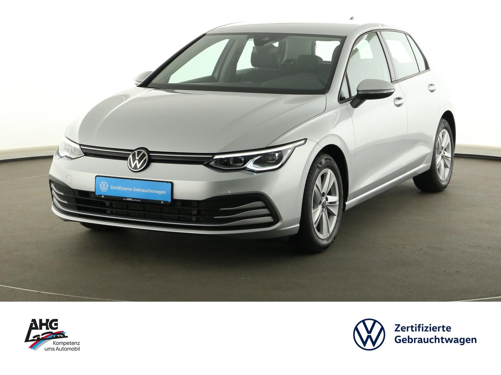 Volkswagen Golf VIII 1.5 eTSI DSG Life  LED Navi ACC Alufel