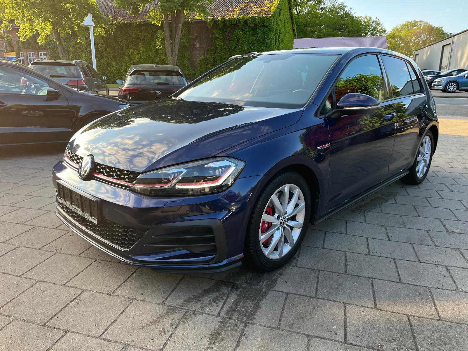 Volkswagen Golf VII Lim. GTI Performance BMT/Start-Stopp