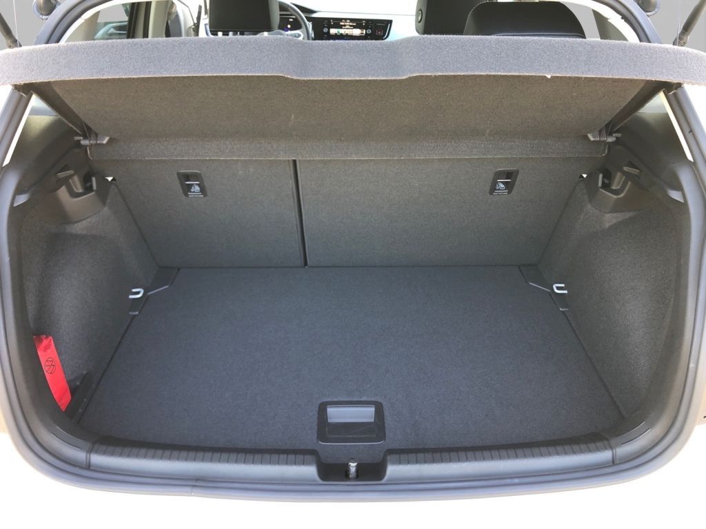 Fahrzeugabbildung Volkswagen Polo 1.0 TSI Energy Garantie bis 07/2031