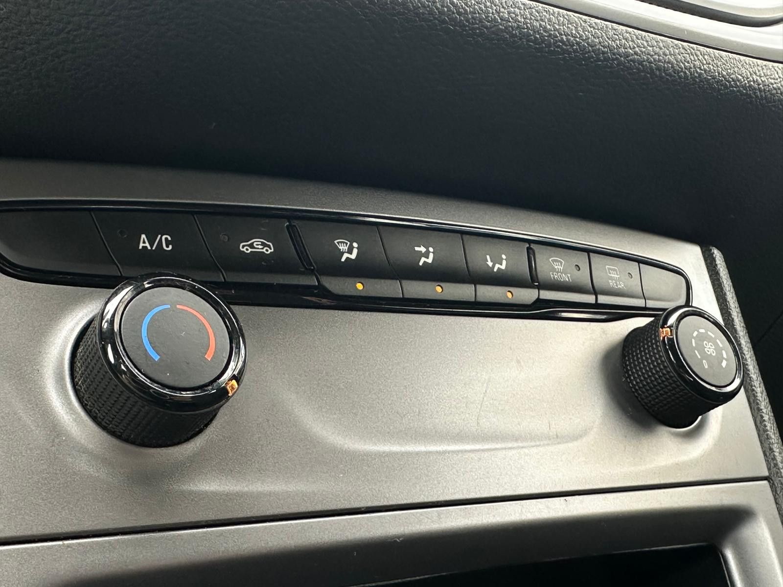 Fahrzeugabbildung Opel Astra Business 1.5 CDTI LED+PDC+NAVI+TEMPO+MFL+