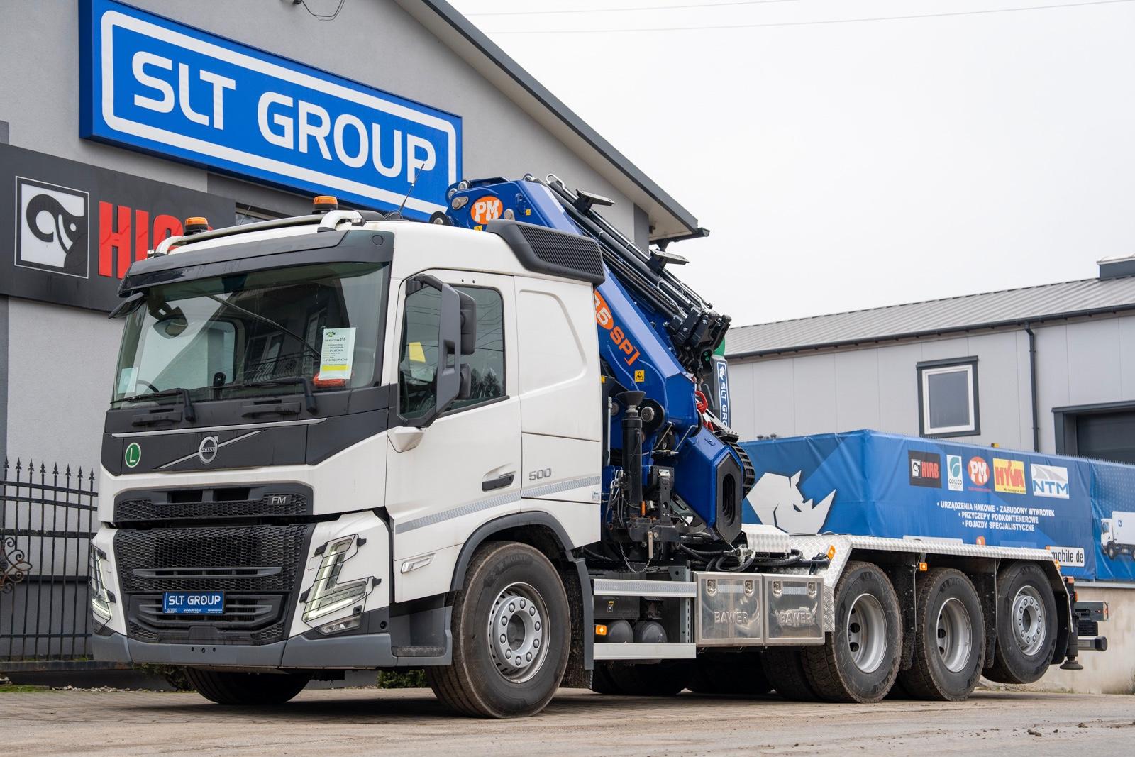 Volvo FM 500 tridem crane + hooklift
