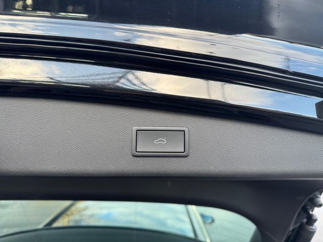 Leon Sportstourer 2.0 TDI Matrix-LED AHK Kamera