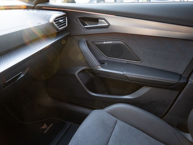 Formentor 1.5 TSI e-Hybrid VZ FACEL. MATRIX-LED