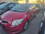 Toyota Auris Benziner 1.6 Klima und allufegen - Toyota Auris in Duisburg