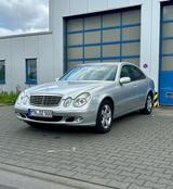 Mercedes-Benz E Klasse  240 | V6 Benziner | Scheckheft G... - Mercedes-Benz E 240 von privat