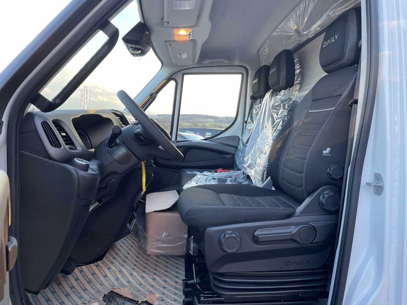 Fahrzeugabbildung Iveco Daily 70C18 HA8 *LBW*Schwenkwandkoffer*