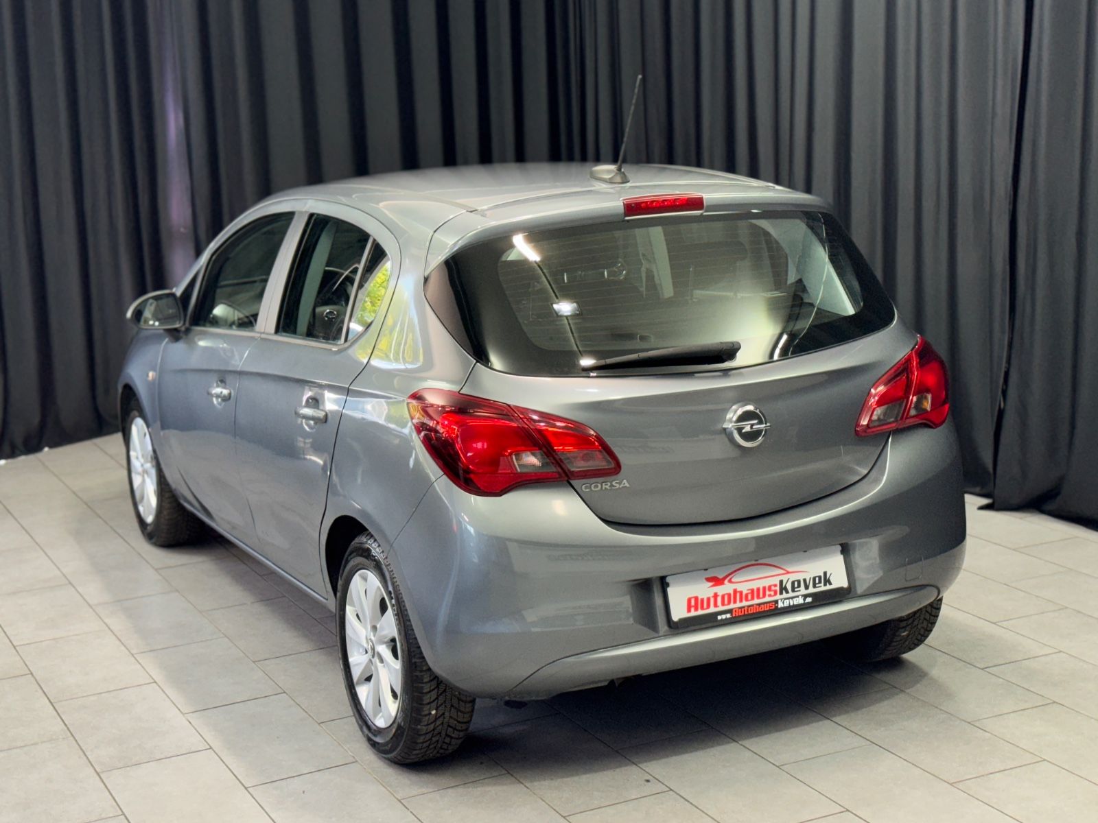 Fahrzeugabbildung Opel Corsa E Active ecoFlex|AUTOMATIK|NAV|TÜV 07/26|