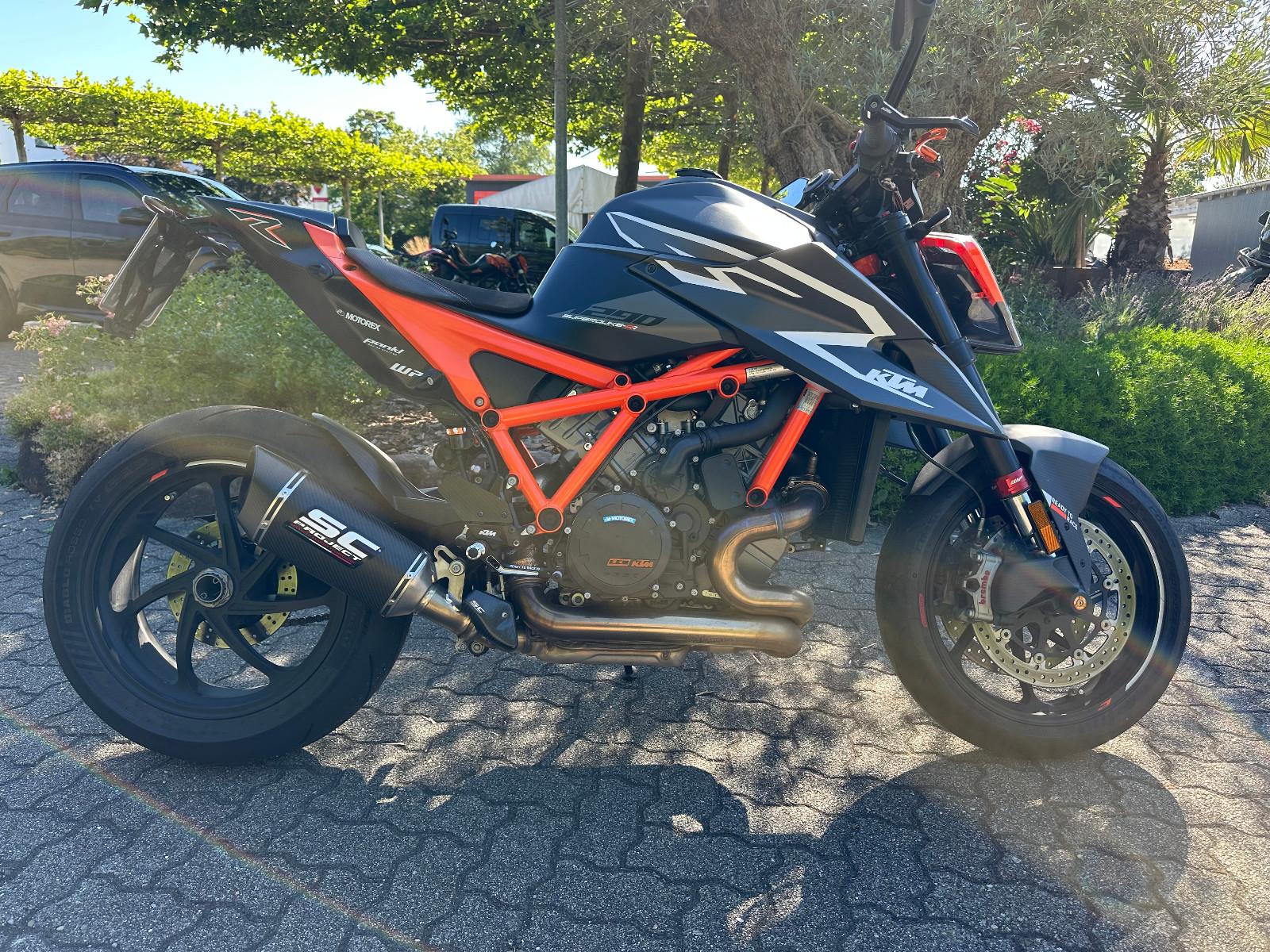 KTM 1290 Super Duke RR - 1. Hand - SC Project