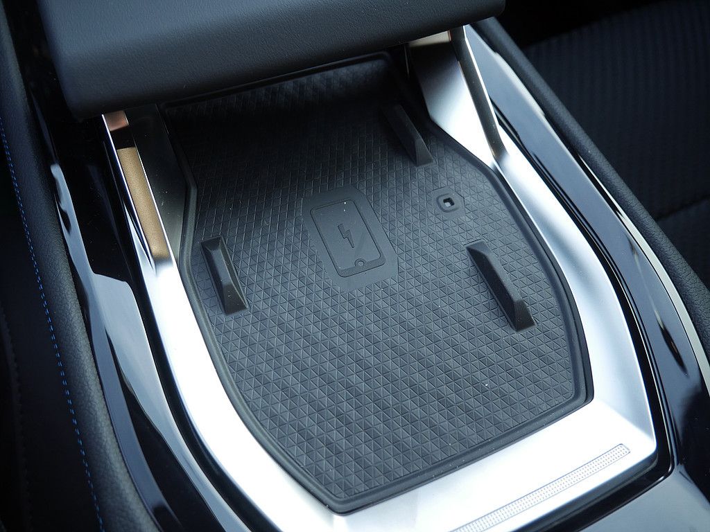 Fahrzeugabbildung Renault Austral Esprit Alpine Full Hybrid E-TECH 200