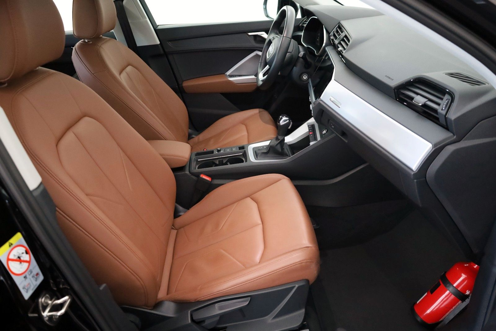 Fahrzeugabbildung Audi Q3 45TFSIe Sportback,Leder,Navi,LED,SH,Kamer,ACC