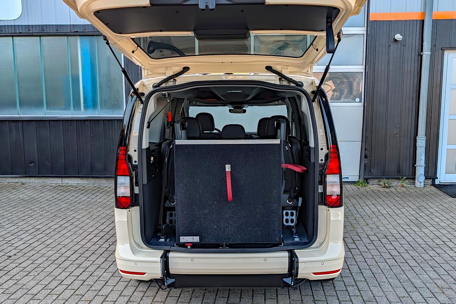 Volkswagen Caddy Maxi AMF-Rollstuhl Taxi TSE DSG LED 7-S.