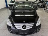 Mercedes-Benz B 180 CDI*AUTOM*SHZ*PARK-ASSIS*TMP*PTS*LEDR*1-HD - Mercedes-Benz mit Diesel-Antrieb: Limousine