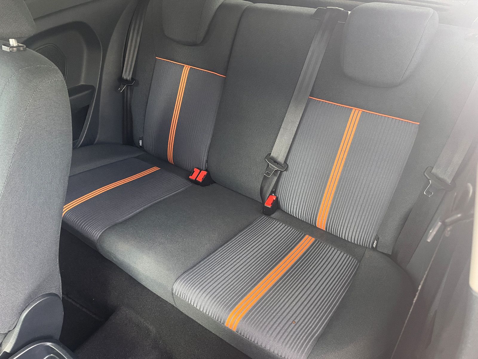 Fahrzeugabbildung Ford Fiesta Viva 1.3