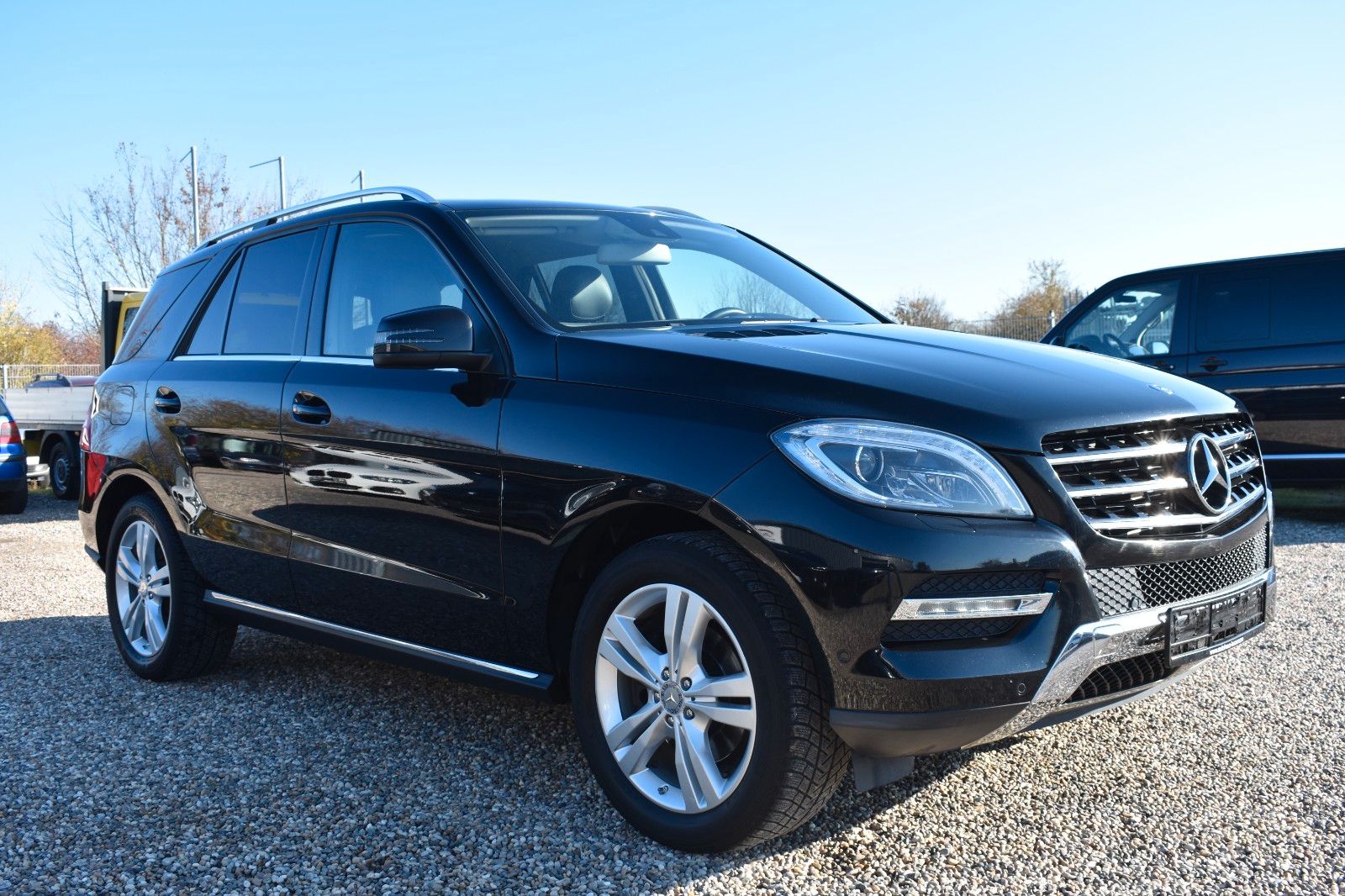 Fahrzeugabbildung Mercedes-Benz ML 350 CDI BlueTec AHK GSD Intel.Light.Sys.Onlin