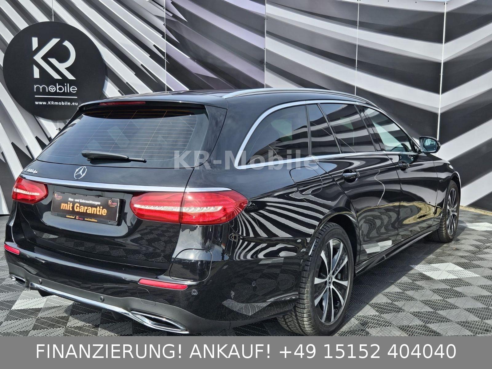 MERCEDES-BENZ E 300 E T-MODELL E 300 DE / AMG / 130000KM | 194 ch | BVA | HAYON ÉLECTRIQUE | PACK SPORT | RÉGLAGE ÉLECTRIQUE DES SIÈGES AVEC FONCTION MÉMOIRE