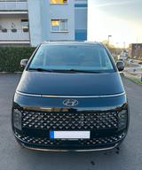 Hyundai STARIA 2.2 CRDi Signature 7-Sitzer Auto 4WD - Hyundai STARIA mit Schiebedach