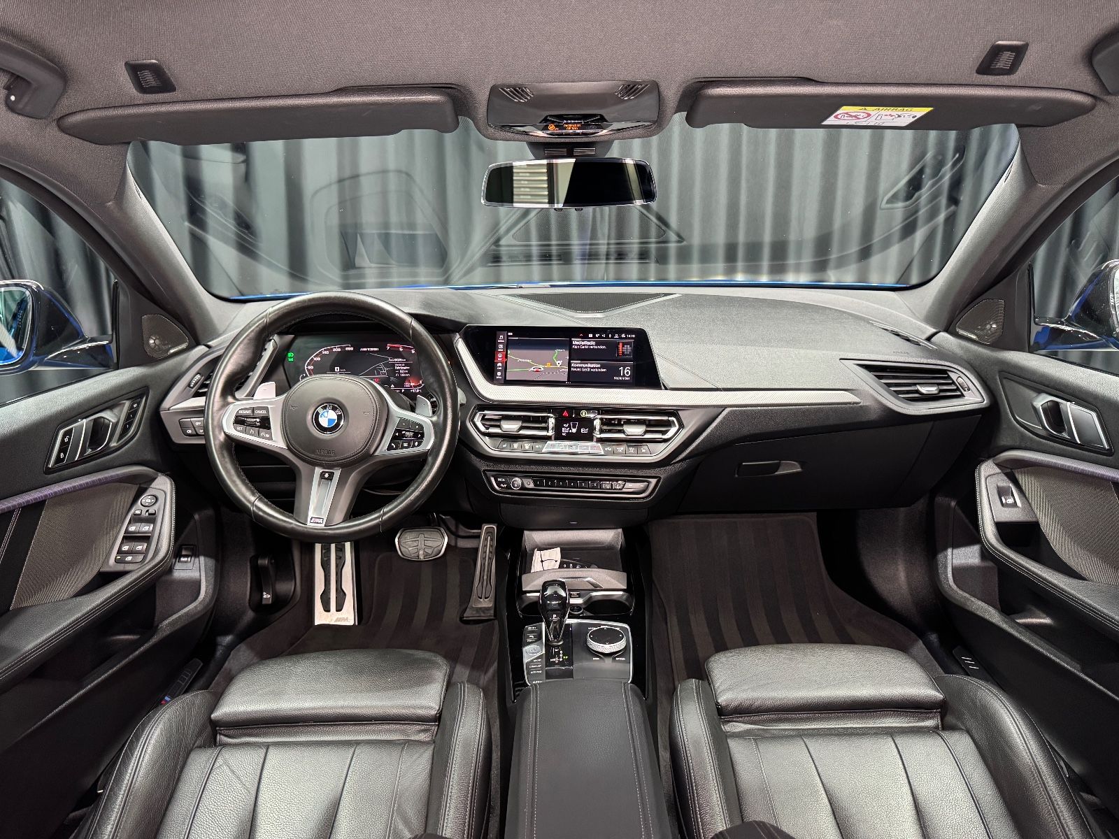 Fahrzeugabbildung BMW M135 i xDrive|H/K|NAVI|ACC|HEAD-UP|SPORTSITZE|
