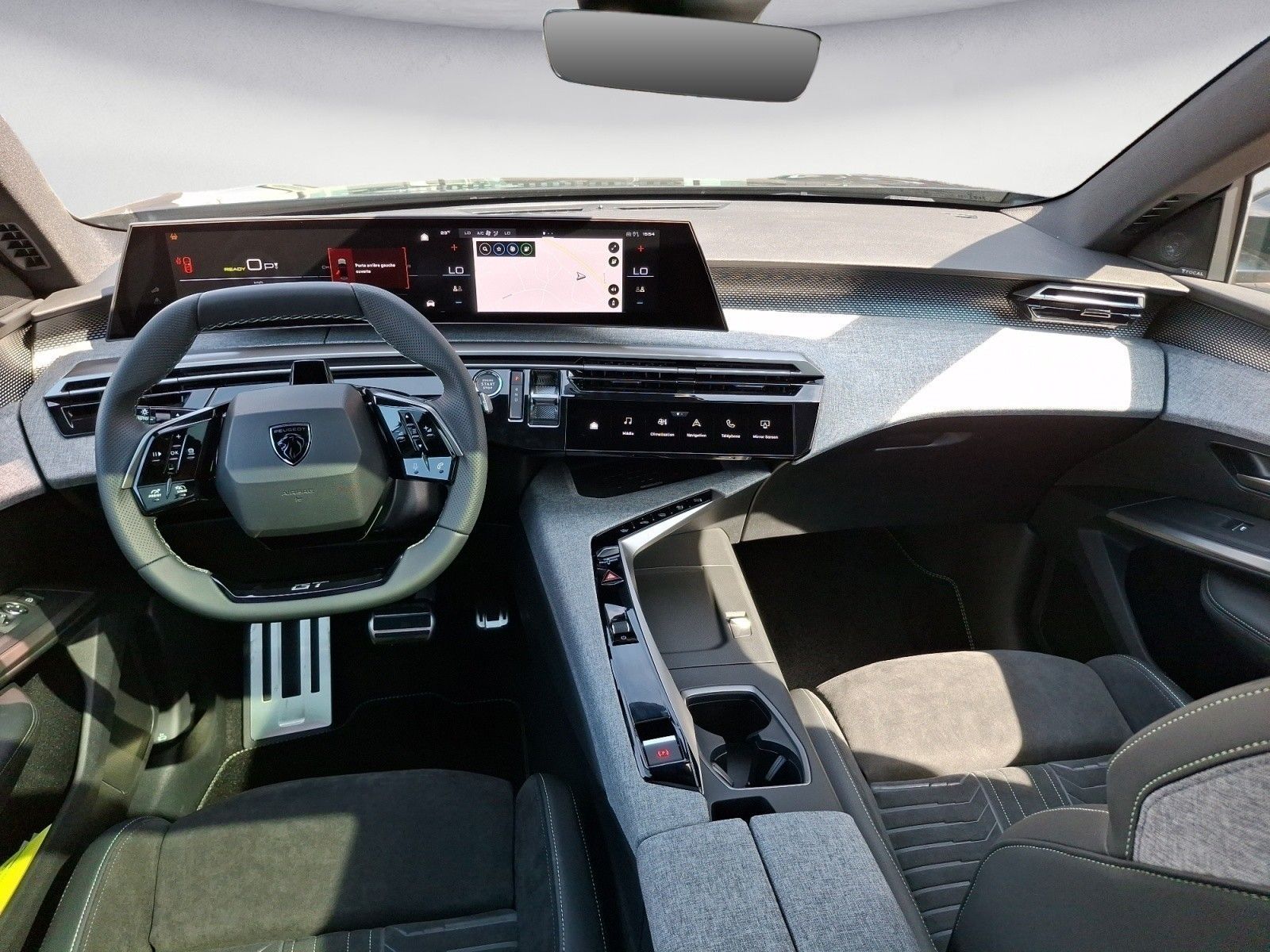 Peugeot e-3008 - Bild 12