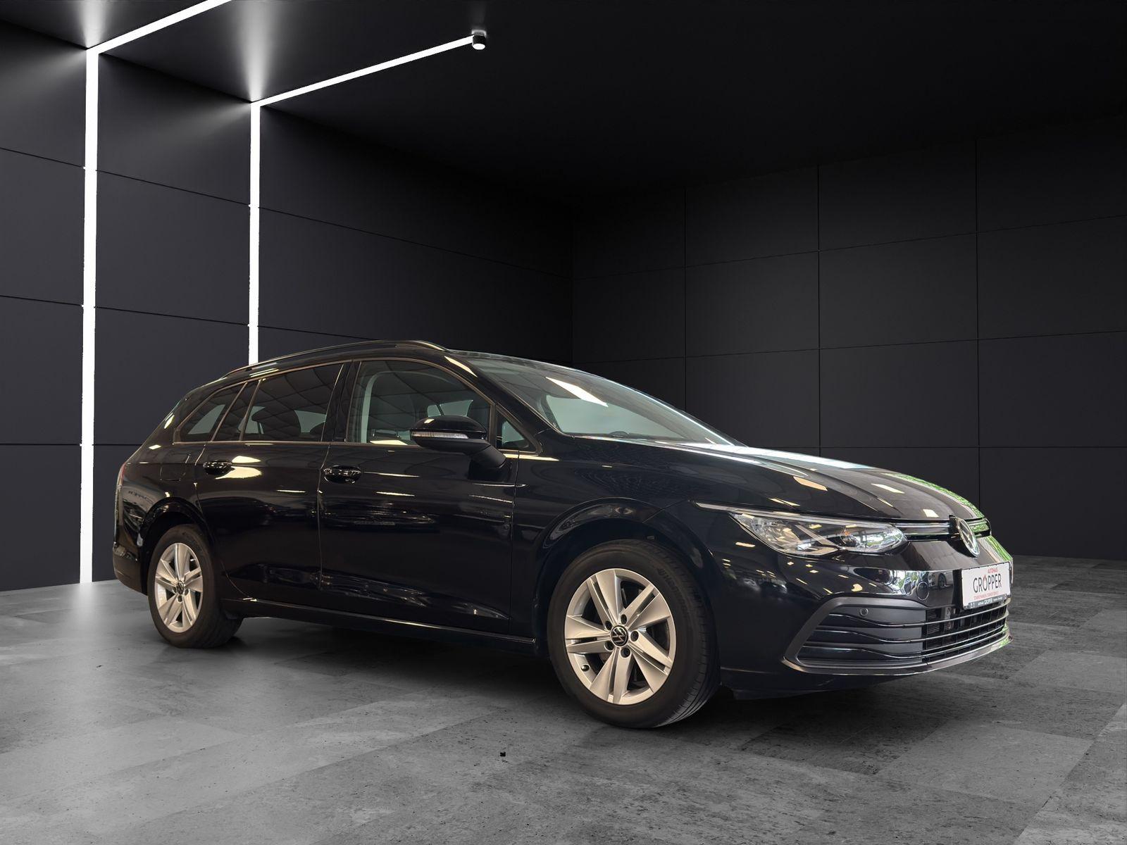Volkswagen Golf VIII 2.0 TDI Life DSG/AHK/Mirror-Link/Navi