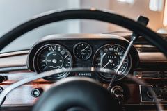 Fahrzeugabbildung Mercedes-Benz 280 SE/8 Limousine *RESTAURIERT / TOP ZUSTAND*