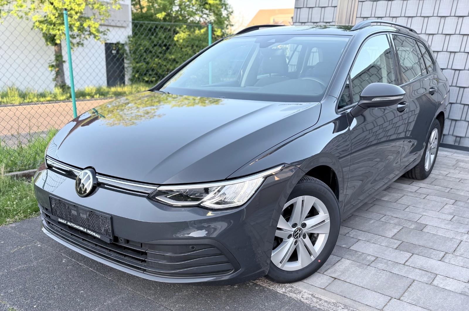 Volkswagen VW Golf 8 Var. 2.0 TDI Life 1.H LED Navi App