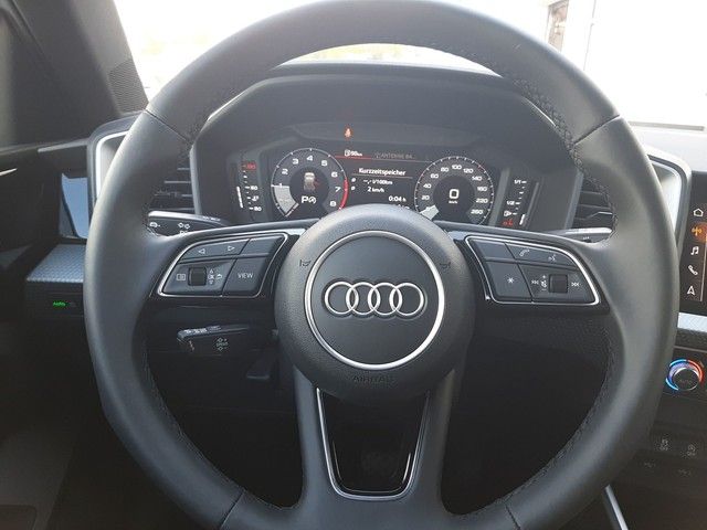Fahrzeugabbildung Audi A1 Sportback S line 30TFSI S-tronic Navi 18" LED
