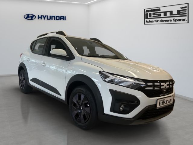 Fahrzeugabbildung Dacia Sandero Stepway Expression TCe 90HP CVT Apple Ca