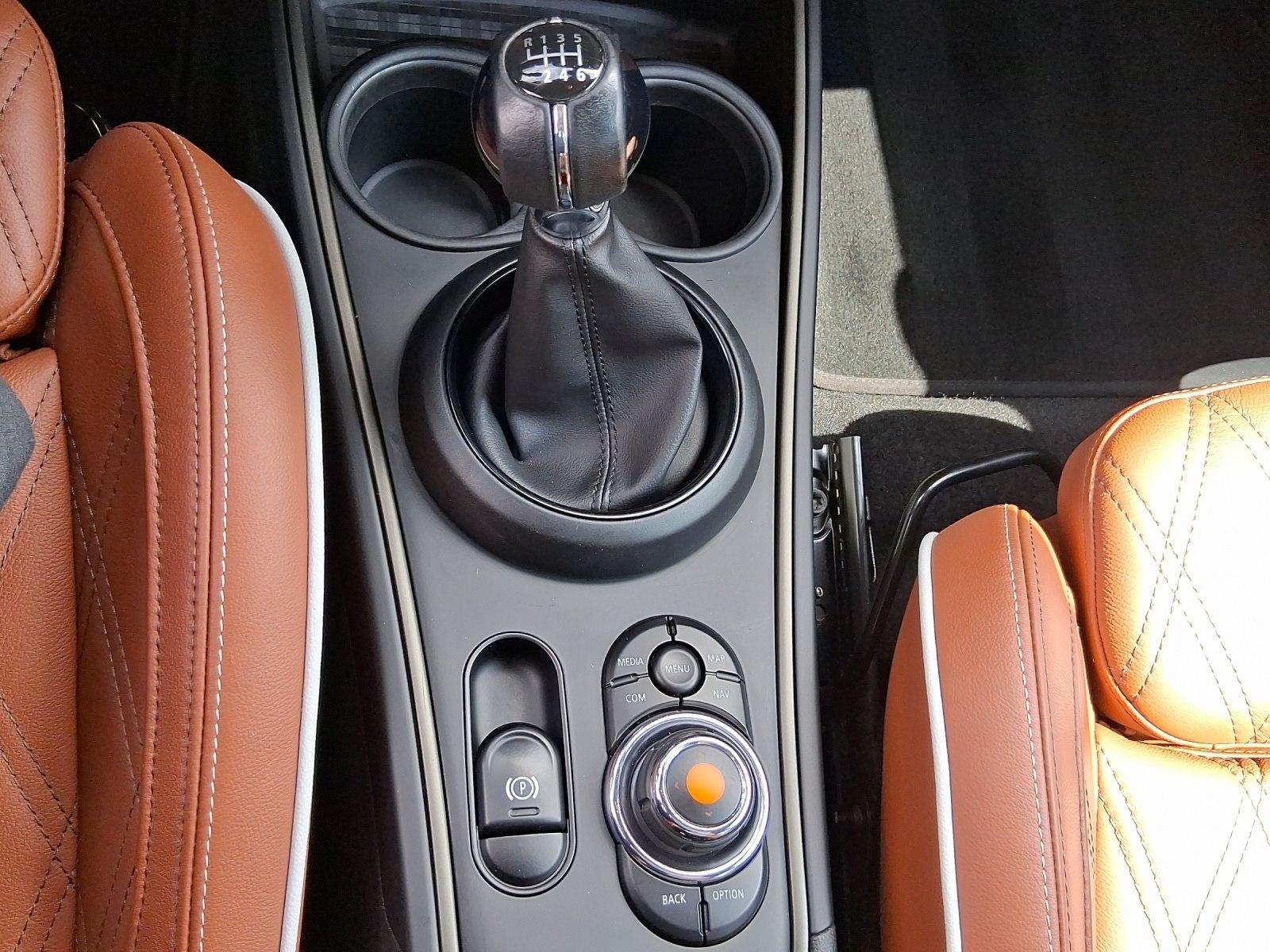 MINI Cooper S Countryman S/ Leder/ Navi/ Panorama Sch