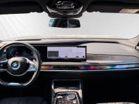 BMW 750 - Vorschau Bild 9