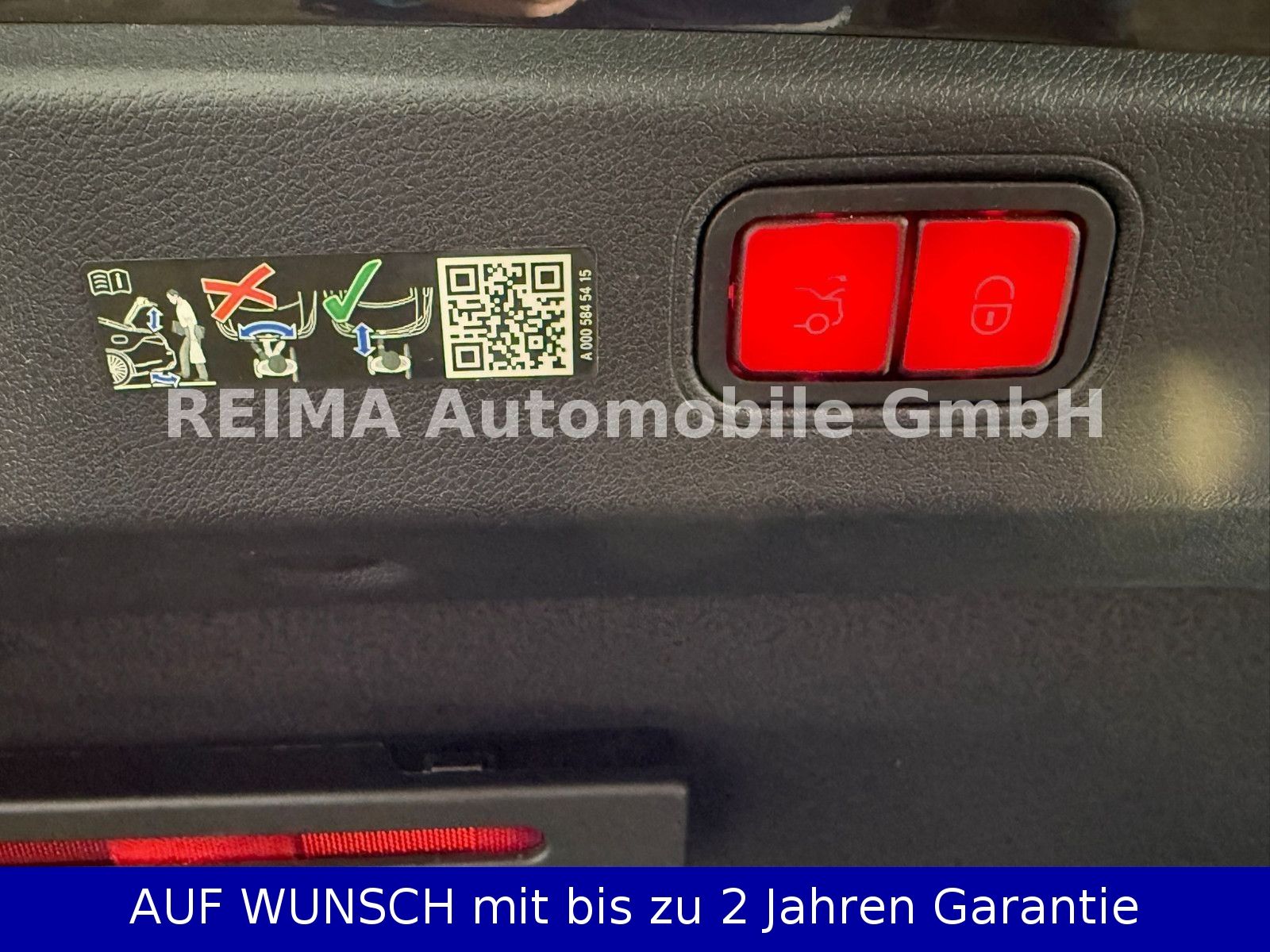 Fahrzeugabbildung Mercedes-Benz CLS 450 4Matic AMG Line, Luft, ACC, AHK, LED
