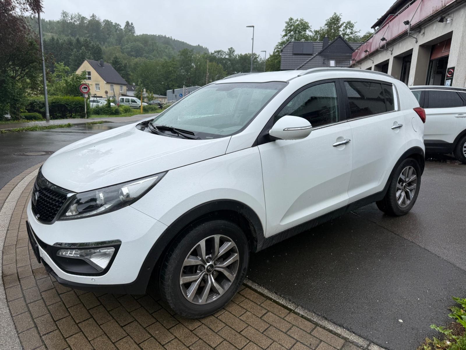 Kia Sportage Dream Team 2WD Ledser,Navi,R.Kamera