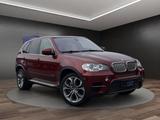 BMW X5 xDrive50i Sport AHK°HEAD-UP°SOFT-CLOSE°KAMERA - BMW X5: 50