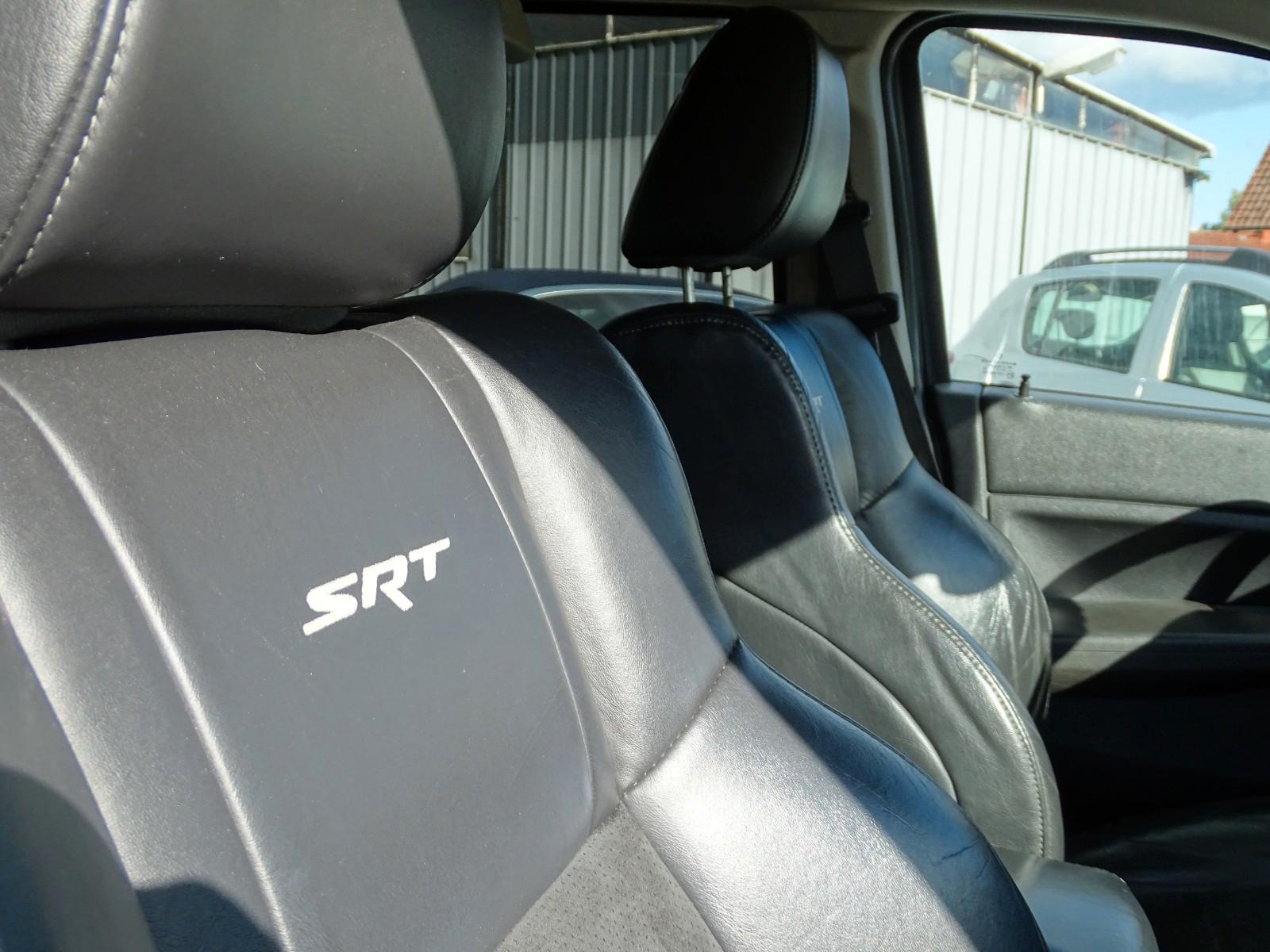JEEP GRAND CHEROKEE SRT8 6.1L V8 HEMI 426 ch 4X4 BVA - TOIT OUVRANT - 213000 km