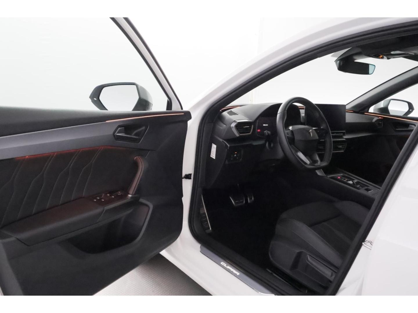Cupra Leon 2.0TSI ST DSG VZ+LED+NAVI+VIRTUAL+SHZ+PDC, миниатюра 13