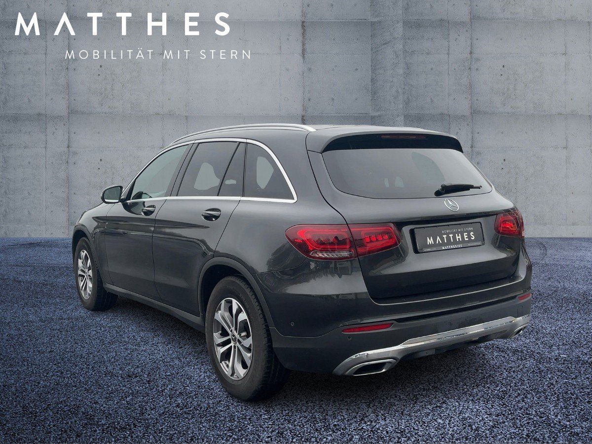 Fahrzeugabbildung Mercedes-Benz GLC 220 d 4M LED/Tempomat/Kamera/AHK
