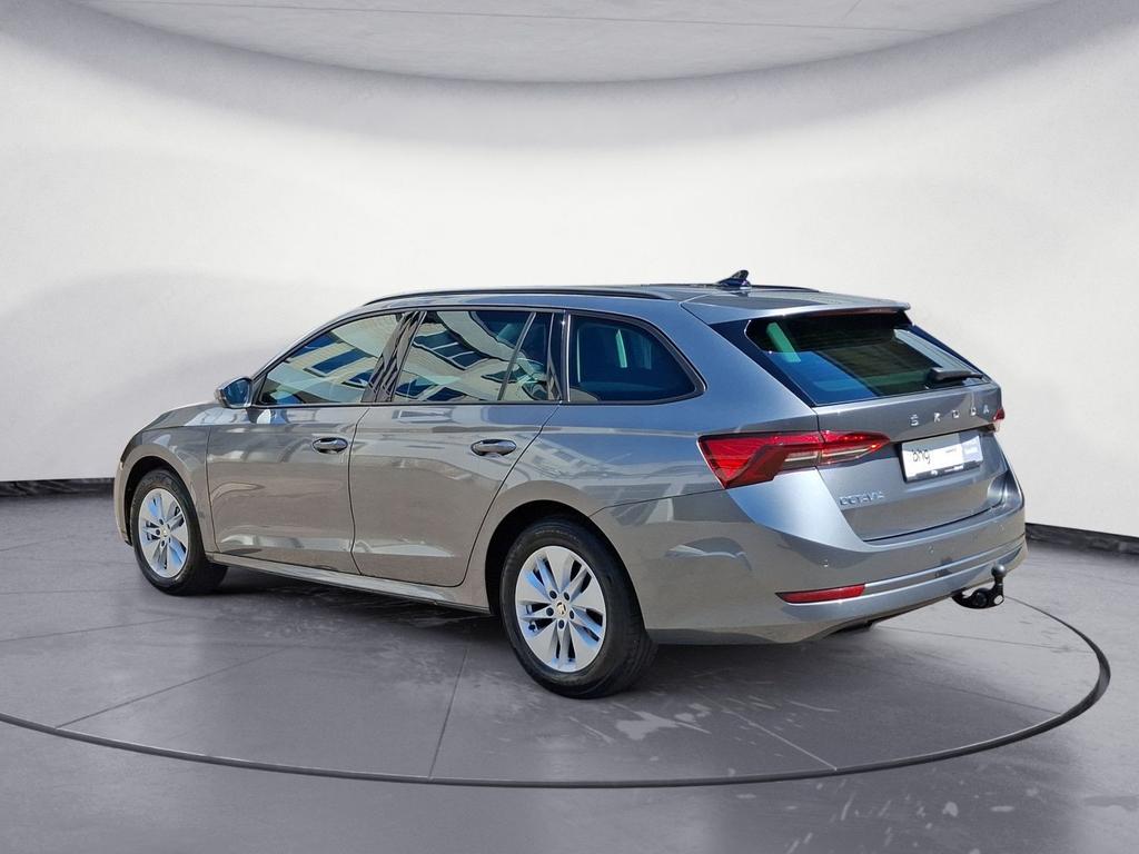 Skoda Octavia 2023 г. Серый, пробег 58333 км