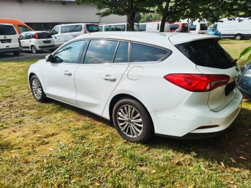 Ford Focus - 3