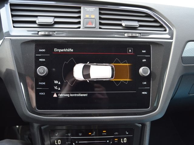 Tiguan 1.5 TSI Active AHK/LED/ACC/APP-CONNECT/PD