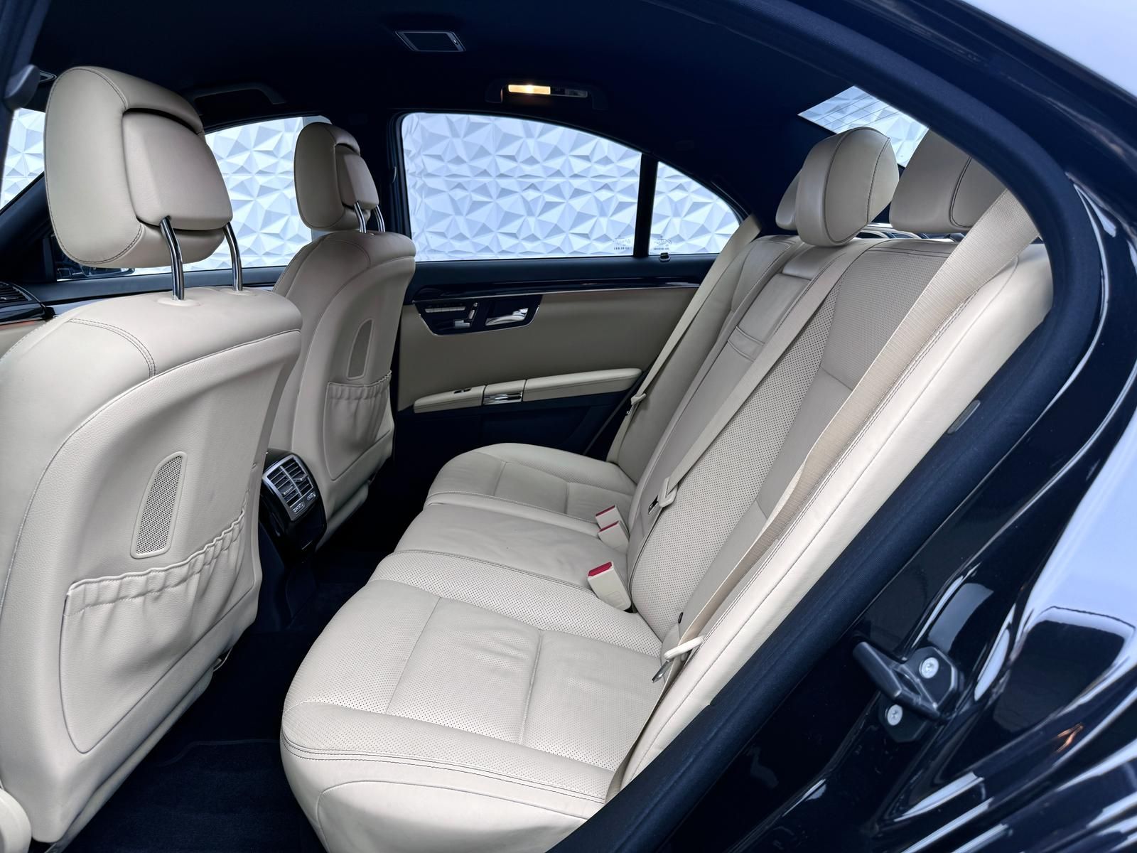 Fahrzeugabbildung Mercedes-Benz CGI 4.7 V8 LIEBHABERSTK/DESIGNO/AIRMATIC/DISTRO