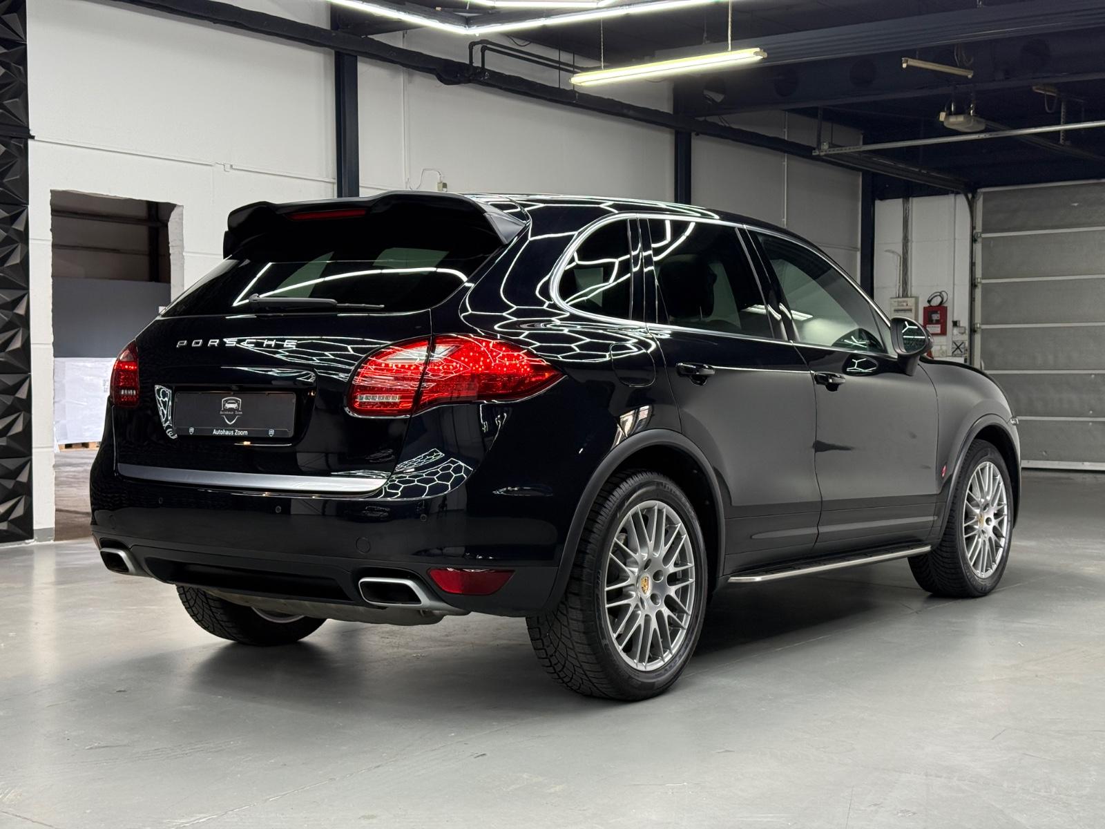 PORSCHE CAYENNE DIESEL 3.0 V6 245ch 4X4 - PNEUMATIQUE - TOIT PANORAMIQUE - CUIR - CAMÉRA DE RECUL - XÉNON