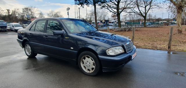 Mercedes-Benz C 180 CLASSIC