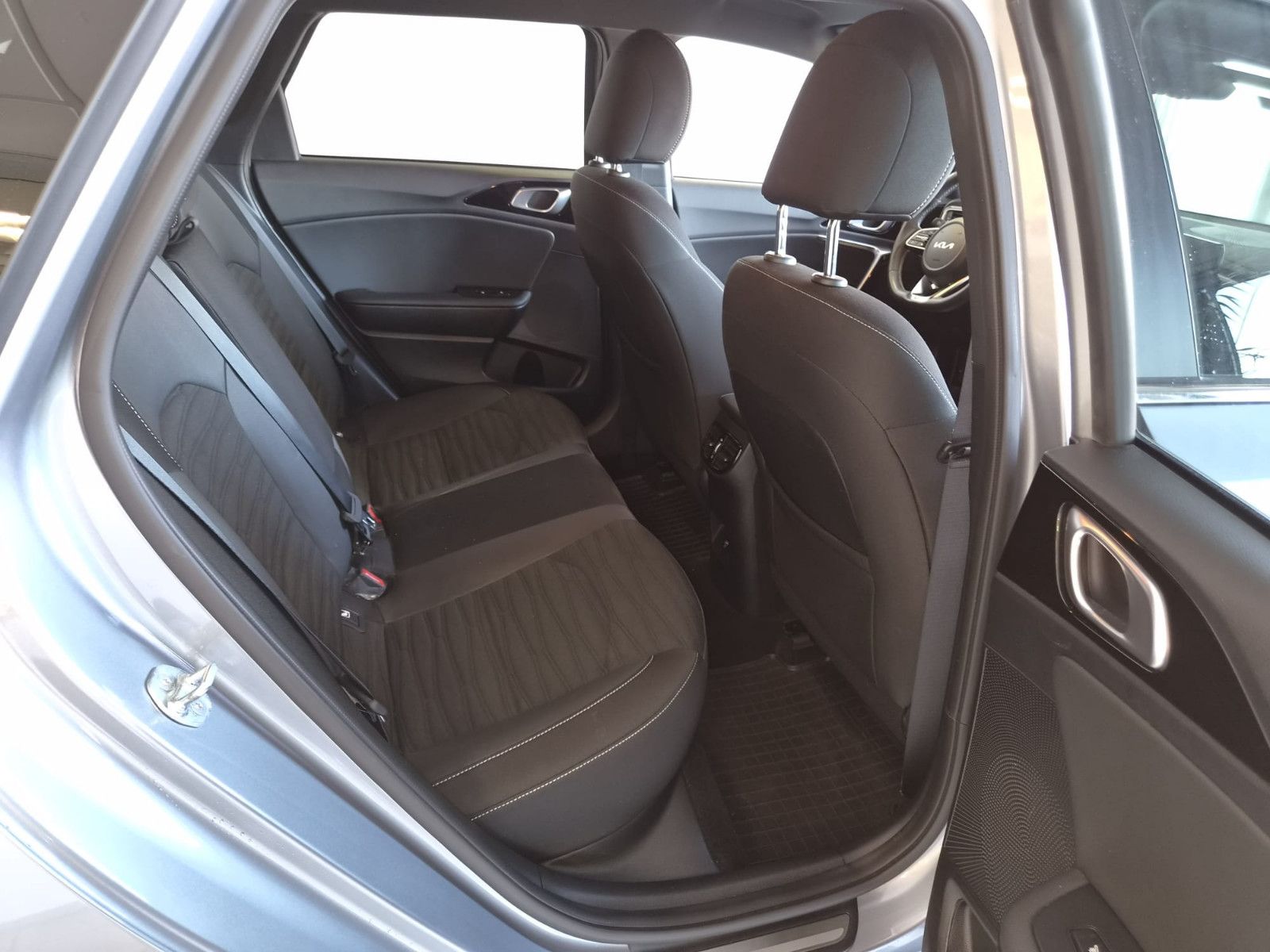 Fahrzeugabbildung Kia cee'd / Ceed 1.5 T-GDI DCT GT-line SW