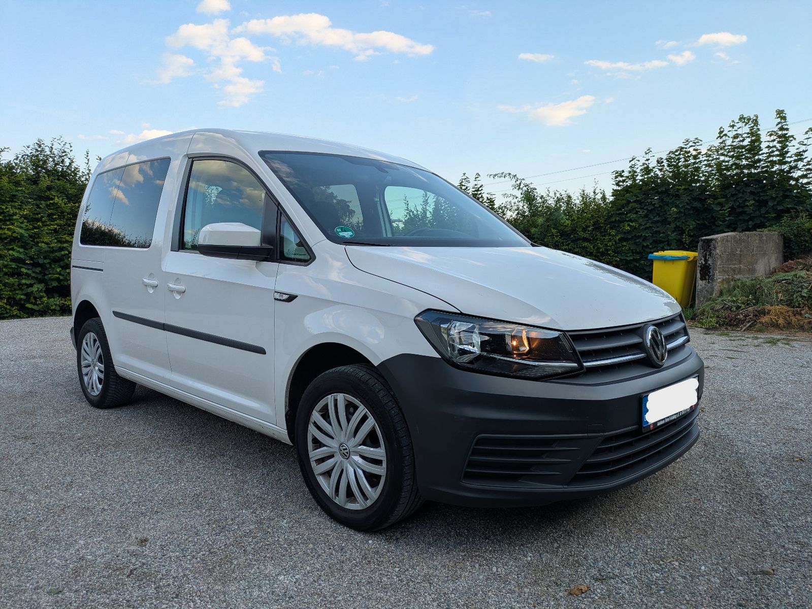 VW Caddy 1,4TSI 96kW BMT Trendline 5-Sitzer Tre...