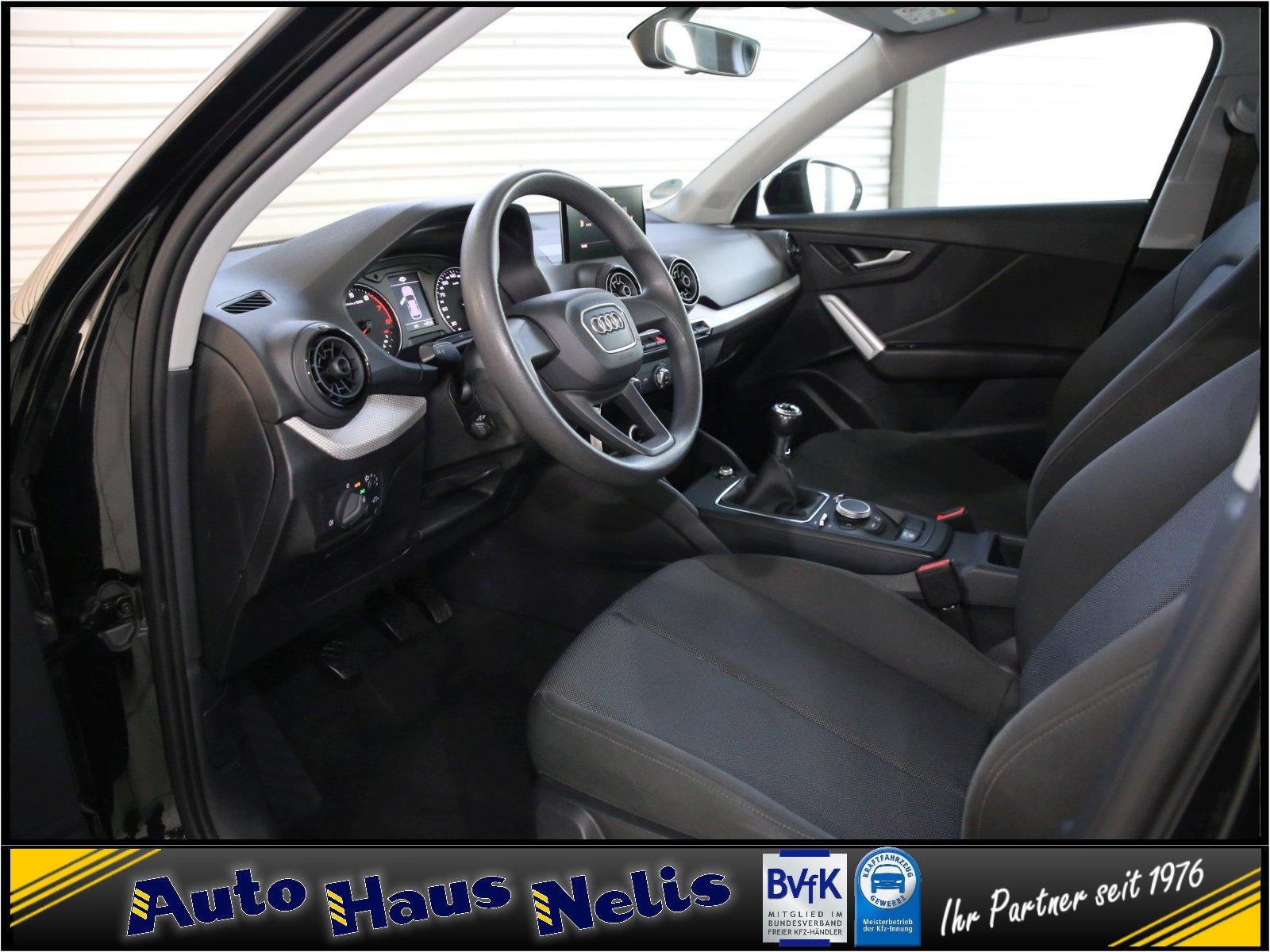 Audi Q2 1,0 TFSI Ultra LM-Felgen AHK Klimaanlage MMI-